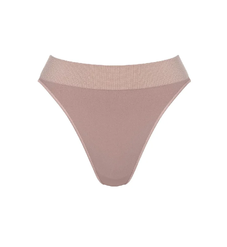 push - up panties for women with enhanced curvesSLOGGI EVER INFUSED ALOE HIGH LEG BRIEF