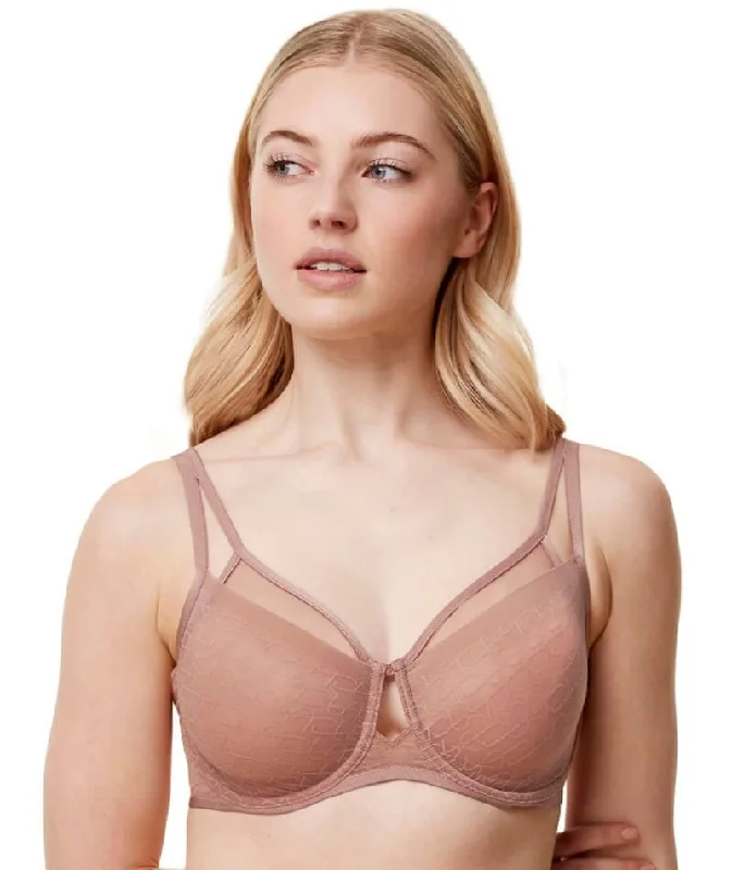 balconette push up bras for a lifted lookTriumph Signature Sheer Underwired Minimiser Bra - Toasted Almond