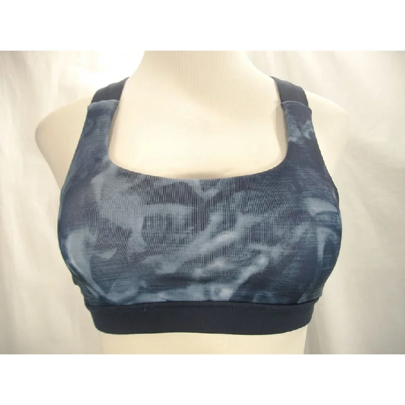 backless bras for revealing outfitsEverlast Cross Back Wire Free Sports Bra MEDIUM Navy Blazer Blue Tie-Dye NWT